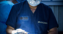 Surgeon performing a precise hair transplant